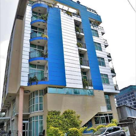 Blue Birds International Hotel Addis Ababa Exterior photo