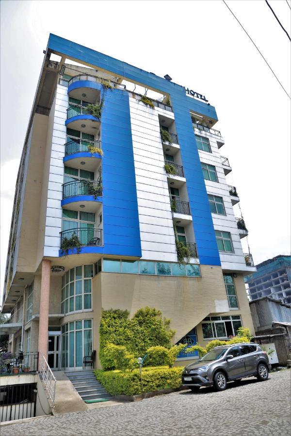 Blue Birds International Hotel Addis Ababa Exterior photo